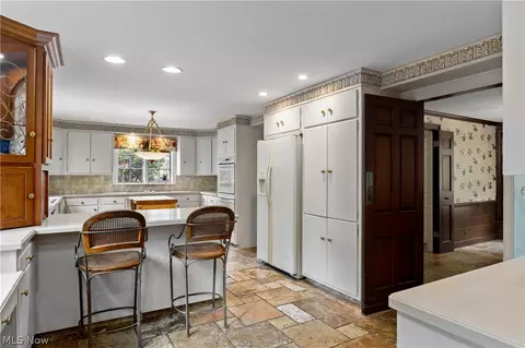 Kitchen - 4225 Stratford Rd, Boardman, OH 44512 photo 1 of 3