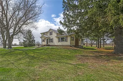 14768 Whitehead Rd, Lagrange, OH 44050 photo 2