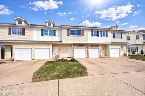 370 Eden Ln #3, Medina, OH 44256