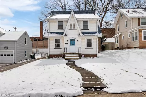 1316 22nd St NE, Canton, OH 44714