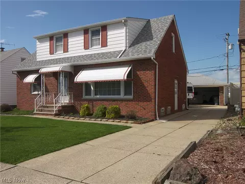 20871 Trebec Blvd, Euclid, OH 44119