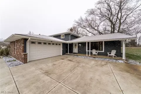 7791 Ridge Rd, Parma, OH 44129