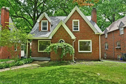 94 Jennette Dr, Youngstown, OH 44512