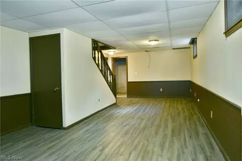 Living - 94 Jennette Dr, Youngstown, OH 44512 photo 6 of 6
