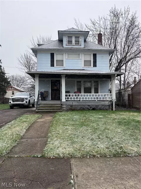 12612 Christine Ave, Garfield Heights, OH 44105