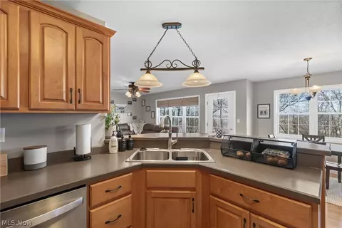 111 Holly Ann, Wheeling, WV 26003 photo 11