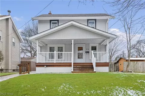 514 Tompkins Ave, Akron, OH 44305