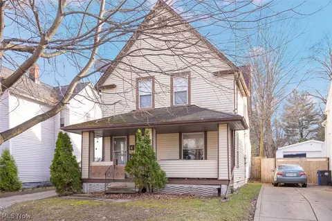 3805 Revere Ct, Cleveland, OH 44109