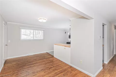 Living - 550 Augdon Dr, Elyria, OH 44035 photo 3 of 7