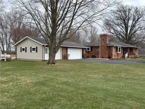 3846 Zenobia Rd, Collins, OH 44826