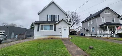 638 Robbins Ave, Niles, OH 44446