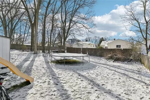 Exterior - 123 Melrose Ave, Boardman, OH 44512 photo 5 of 7