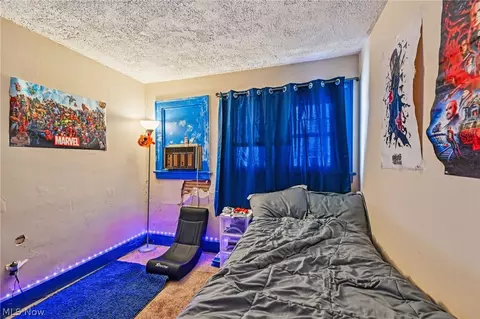 Bedroom - 123 Melrose Ave, Boardman, OH 44512 photo 2 of 4