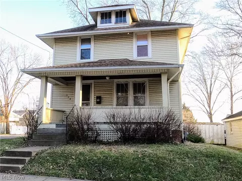 328 W Bowman St, Wooster, OH 44691