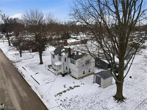 View/Area - 725 Union Ave, Ashtabula, OH 44004 photo 3 of 4