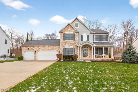 5840 Trystin Tree Dr, Medina, OH 44256