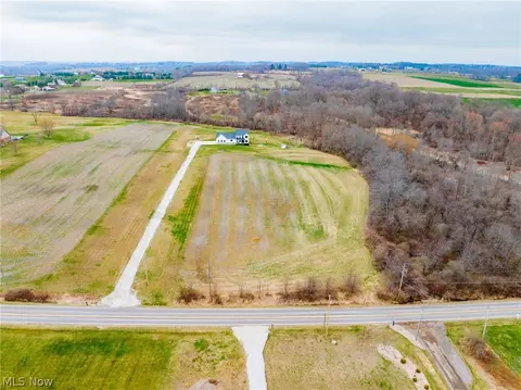 Pigeon Run Avenue Sw, Navarre, OH 44662