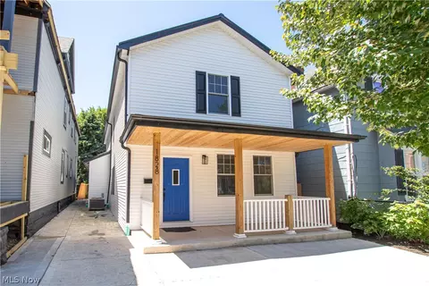 1828 W 57th St, Cleveland, OH 44102