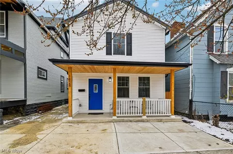 1828 W 57th St, Cleveland, OH 44102