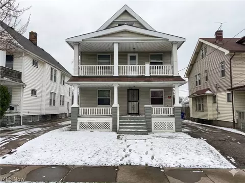 10112 Aetna Rd, Cleveland, OH 44105