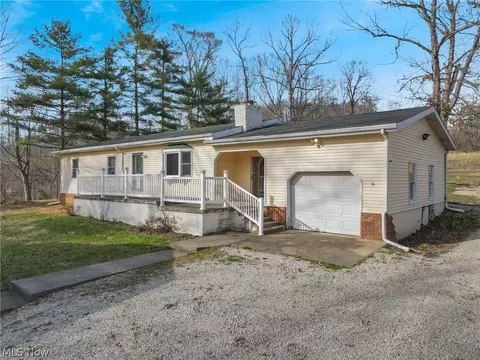 6410 Smith Run Rd, Glouster, OH 45732