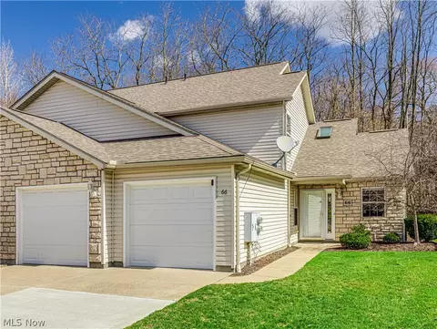 66 Falling Water Cir, Munroe Falls, OH 44262