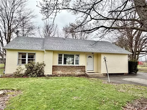 6739 Wilson Sharpsville Rd, Fowler, OH 44418