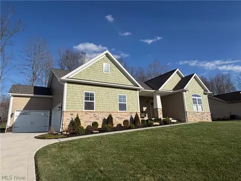 4858 Ashmont Ave SW, Canton, OH 44706