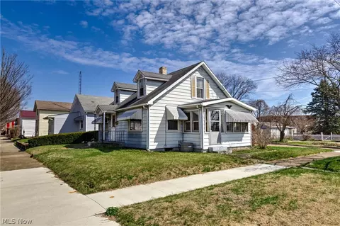 334 W 4th St, Dover, OH 44622 photo 15