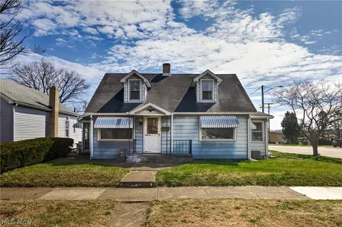 334 W 4th St, Dover, OH 44622 photo 16