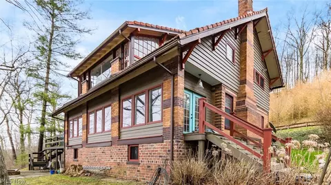 6405 N River Rd, Zanesville, OH 43701