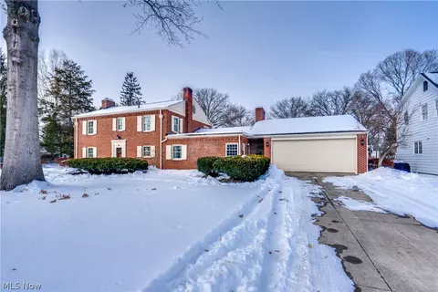 201 E 12th St, Dover, OH 44622