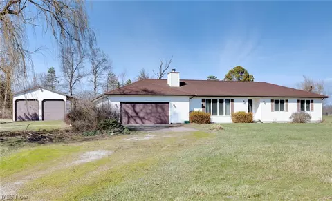 7107 Chatham Rd, Medina, OH 44256
