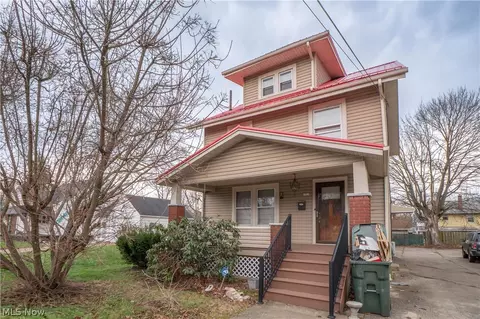 1521 Gibbs Ave NE, Canton, OH 44705