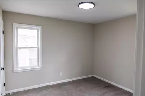 795 E 260th St, Euclid, OH 44132 photo 12