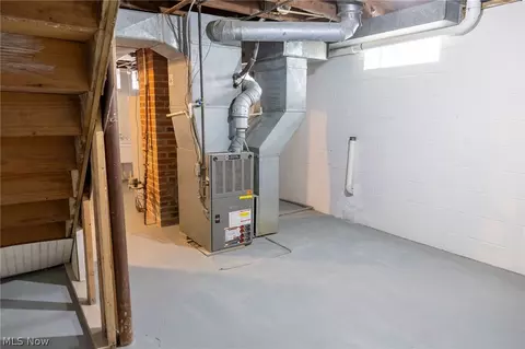 795 E 260th St, Euclid, OH 44132 photo 30