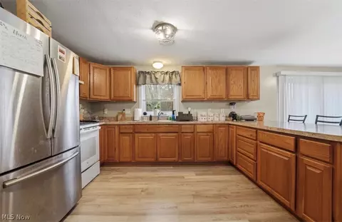 Kitchen - 4132 Benetka Rd, Ashtabula, OH 44004 photo 1 of 2