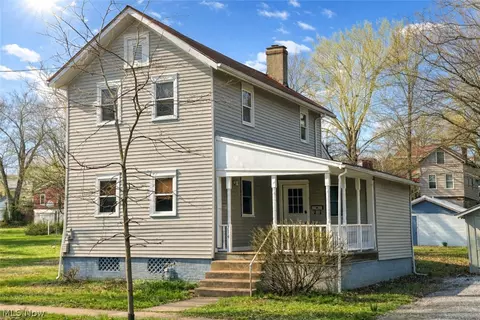 714 Front St, Marietta, OH 45750