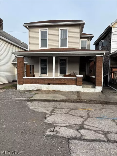 1225 Center, Wellsville, OH 43968