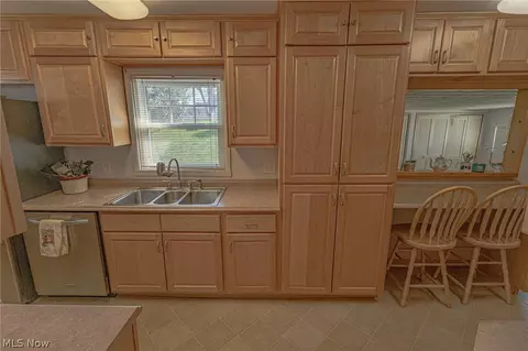 208 Stealey St, Middlebourne, WV 26149 photo 32
