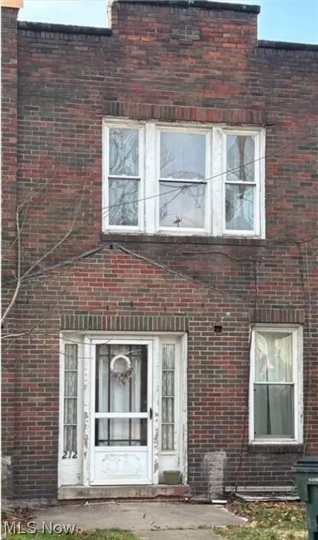 212 S 11th St, Cambridge, OH 43725