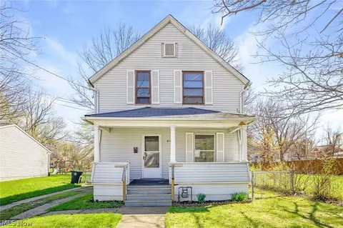 811 Amherst St, Akron, OH 44311