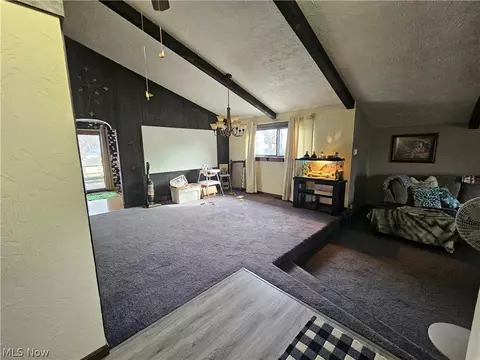4112 Ivanhoe Dr, Lorain, OH 44053 photo 2