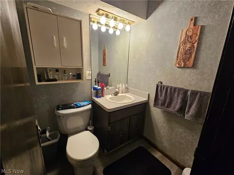 4112 Ivanhoe Dr, Lorain, OH 44053 photo 12