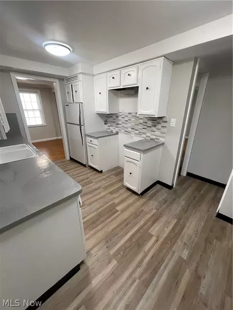 Kitchen - 1663 Lyndhurst, Lyndhurst, OH 44124 photo 3 of 3