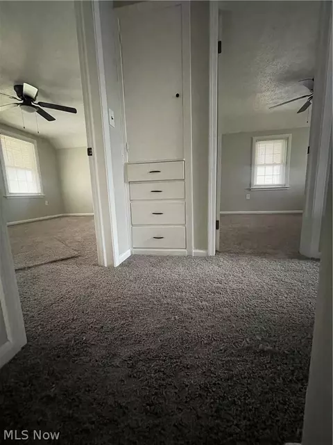Entry Way - 1663 Lyndhurst, Lyndhurst, OH 44124 photo 7 of 9