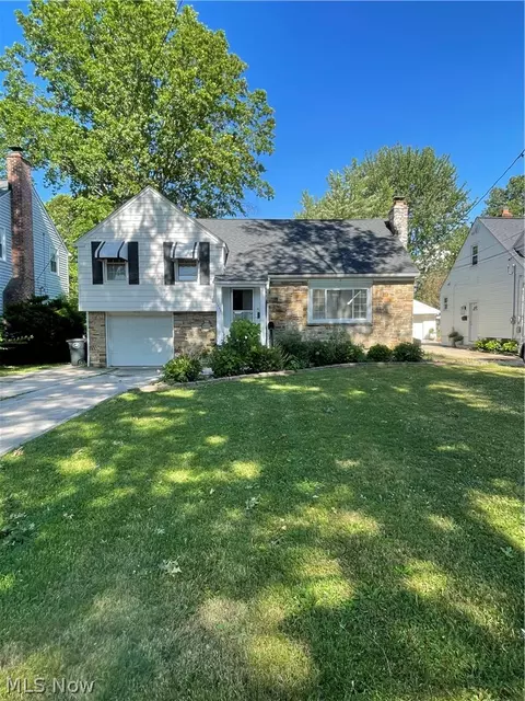 Other - 1663 Lyndhurst, Lyndhurst, OH 44124 photo 3 of 12