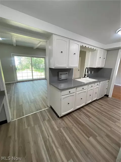 Kitchen - 1663 Lyndhurst, Lyndhurst, OH 44124 photo 5 of 5