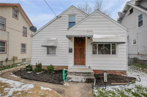 1014 Roslyn Ave SW, Canton, OH 44710