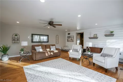 5124 Beachview Cir NW, Canton, OH 44708 photo 29